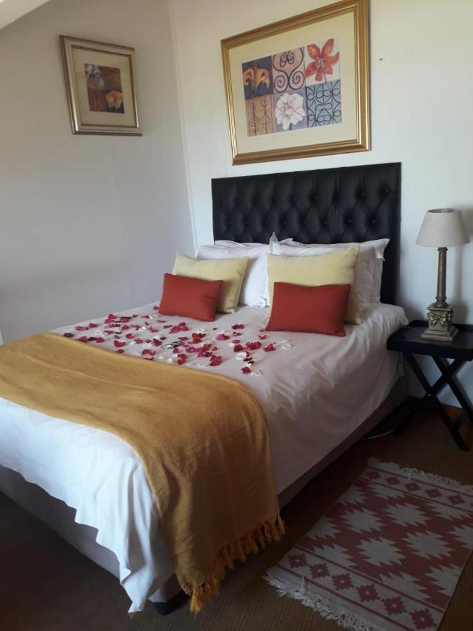 Hartbeespoortdam Lodge Buitenkant foto