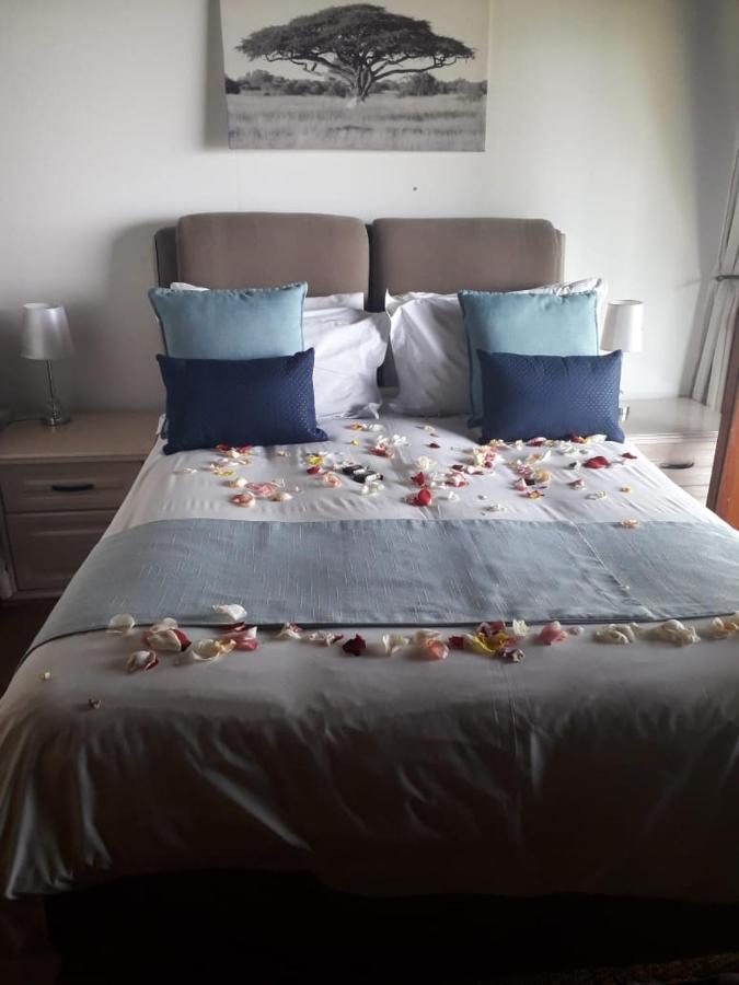 Hartbeespoortdam Lodge Buitenkant foto