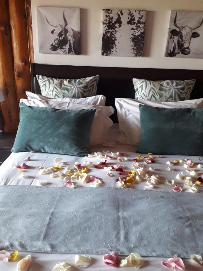 Hartbeespoortdam Lodge Buitenkant foto
