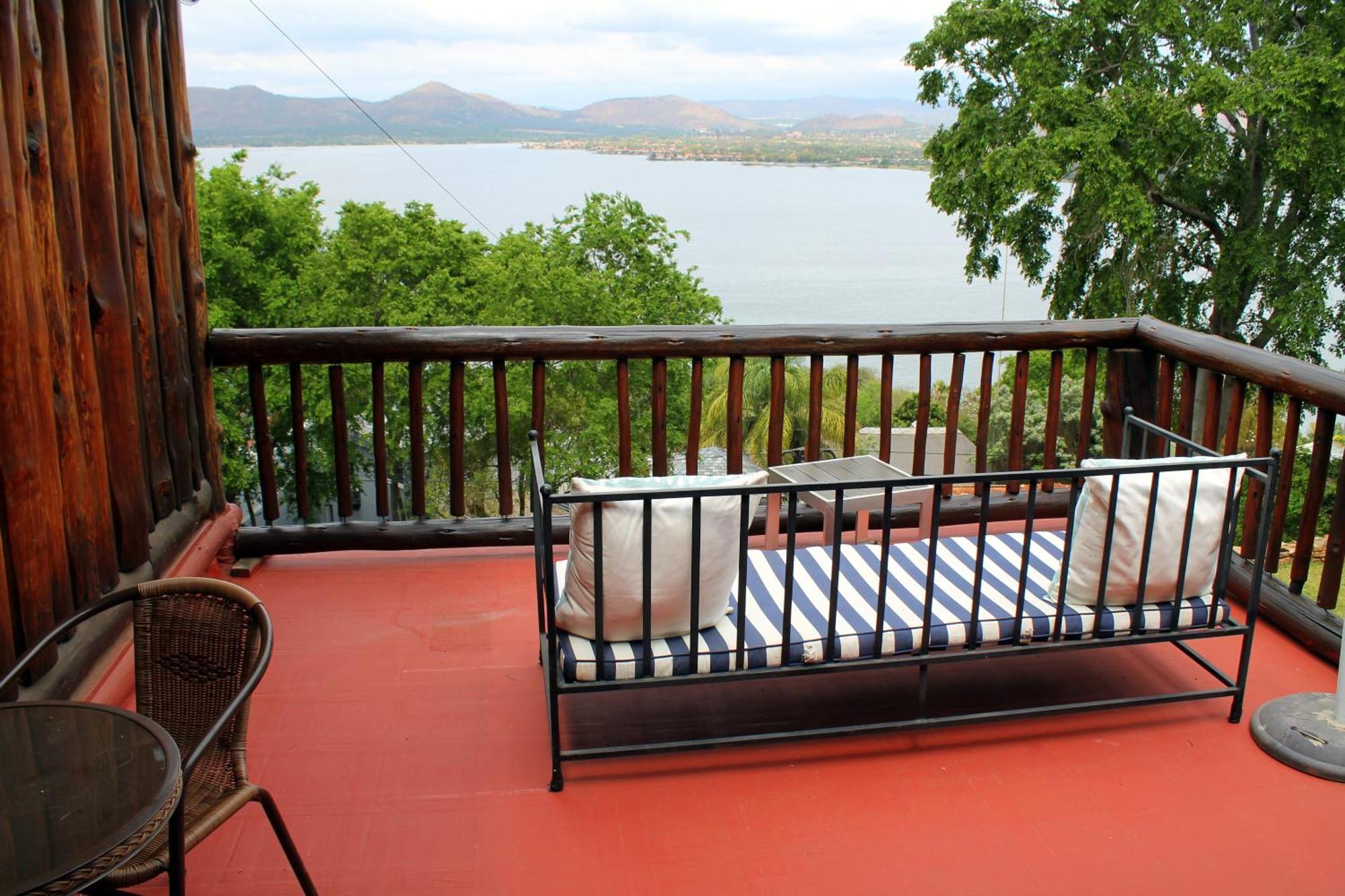 Hartbeespoortdam Lodge Buitenkant foto